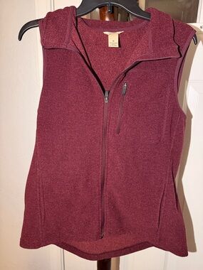 Duluth Trading Co Sleeveless Zip-Up Vest